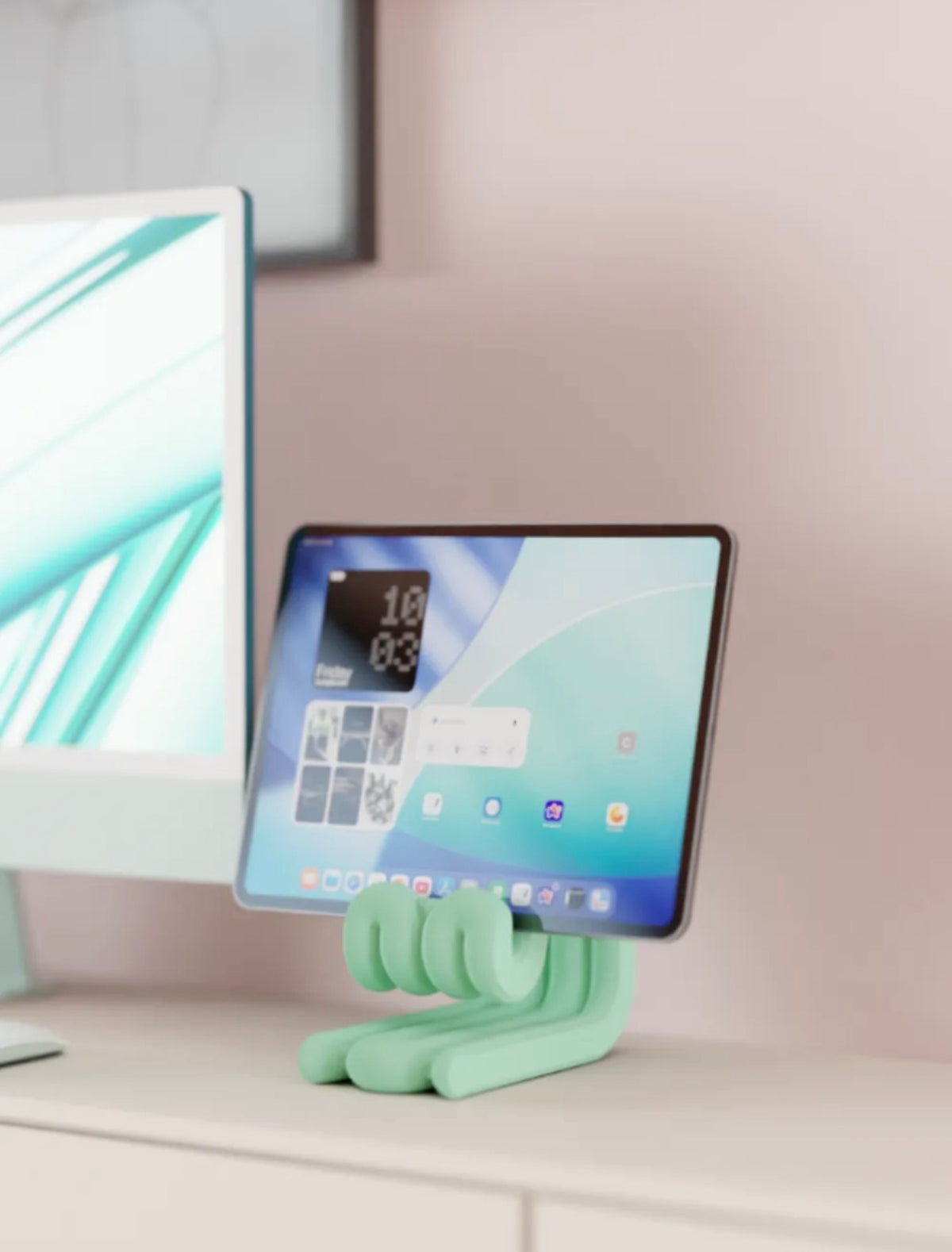 Cute aesthetic iPad stand